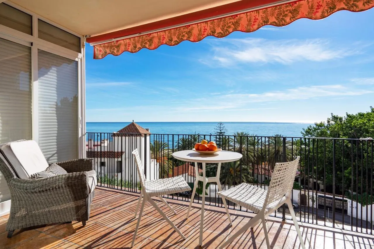 Lovely Beachfront Flat With Sunny Balcony Ref 40 Фуэнхирола